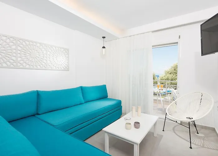 Apart Otel Akti Belvedere Color & Essence