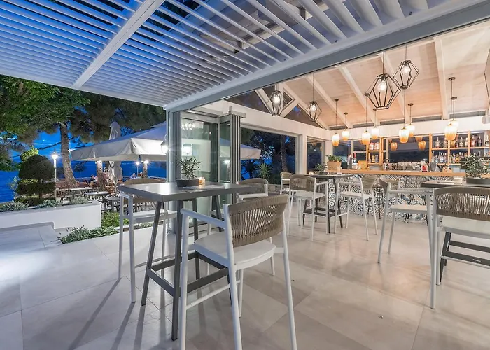 Akti Belvedere Color & Essence