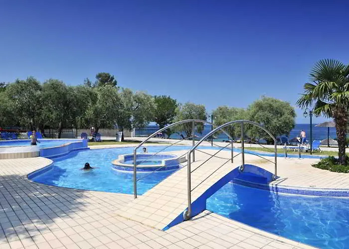 Apart Otel Akti Belvedere Color & Essence 3*